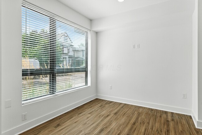 Foto del edificio - 1106 Oak St