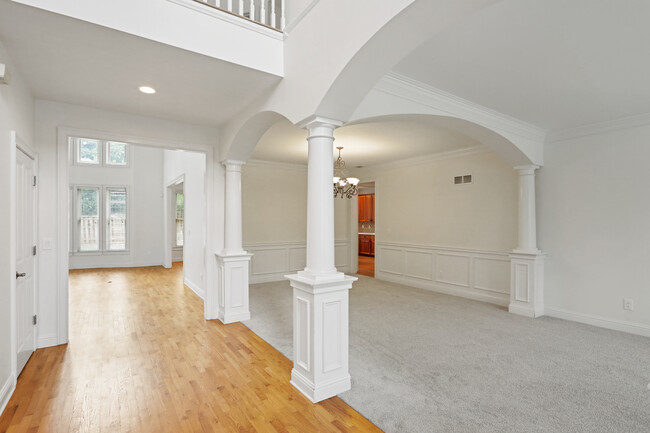 Building Photo - 1683 Harlington Rd Smyrna