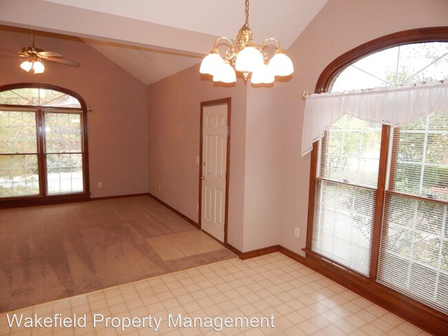 Building Photo - 10408 Monticello Forest Cir