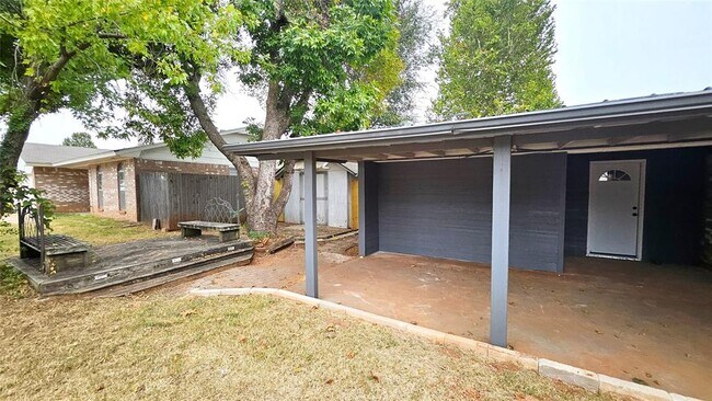 Foto del edificio - 741 S Glen Ln