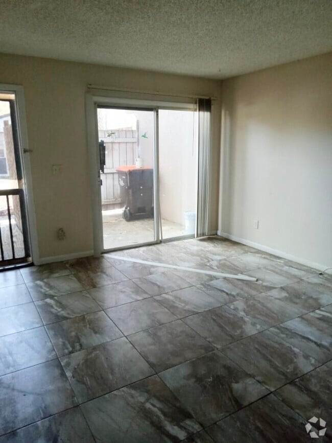 Whispering Sands Apartments for Rent Ocala, FL 2 Rentals