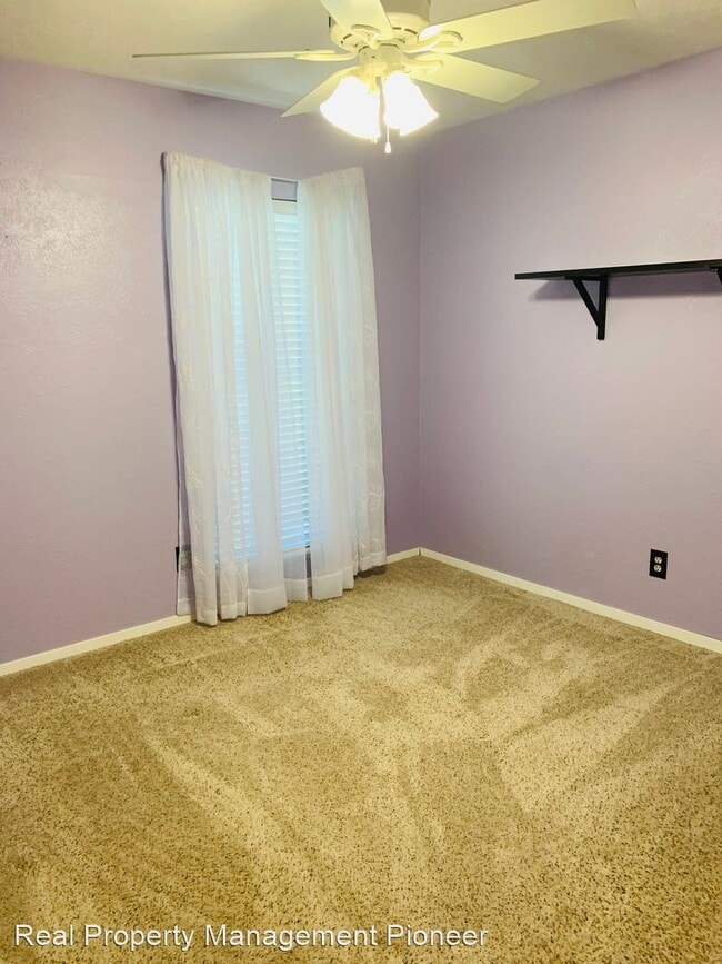 Building Photo - 3 br, 2 bath House - 428 Timberbend Trail