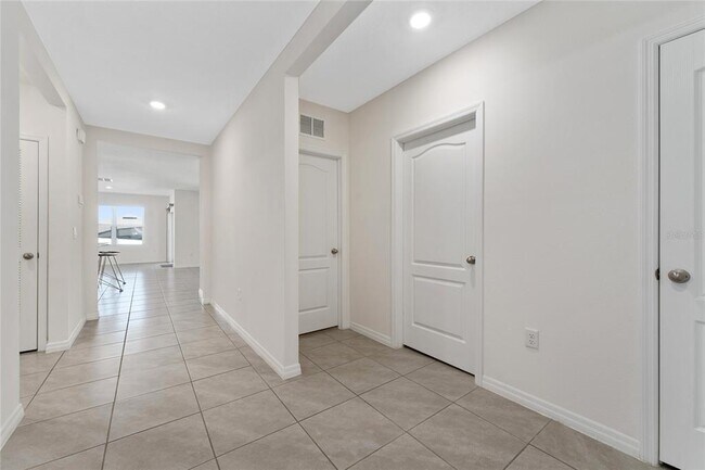 Foto del edificio - 1825 Juneberry St