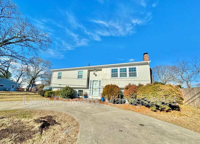 Primary Photo - 275 Asylum Rd