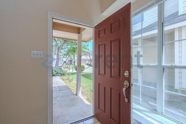 Foto del edificio - 12418 Narcissus View Trail