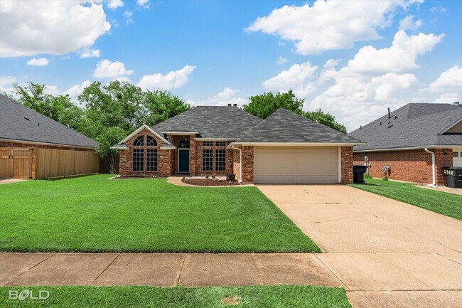 Foto del edificio - 3 Bedroom 2 Baths 2000 sq/ft in Stockwell