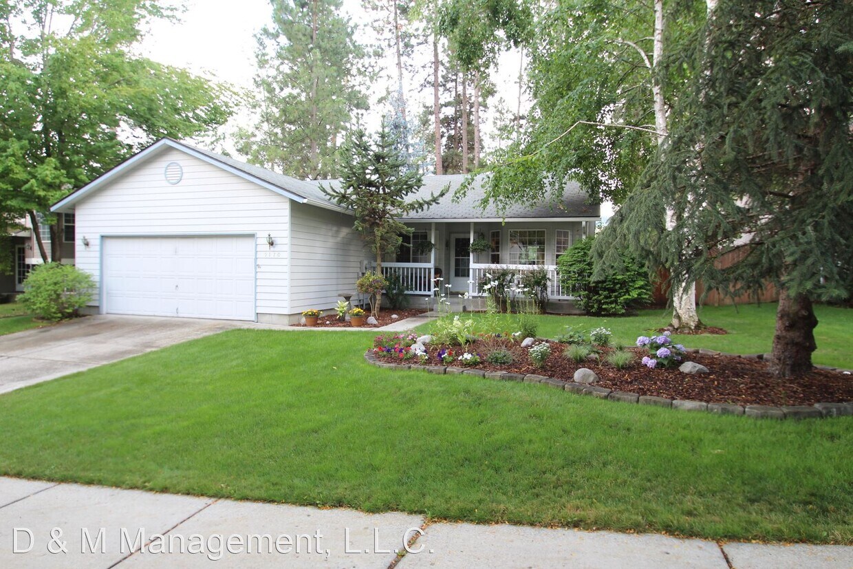 Primary Photo - 3 br, 2 bath House - 5170 E. Woodland Drive