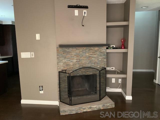 Building Photo - 2758 Ariane Dr