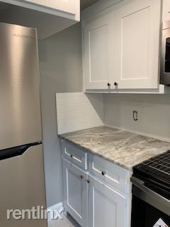 Foto del edificio - 10125 Lanehart Rd