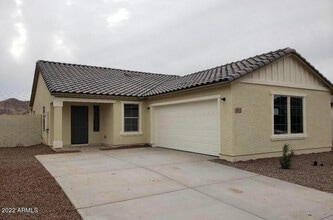 Building Photo - 811 Silvercreek Ln