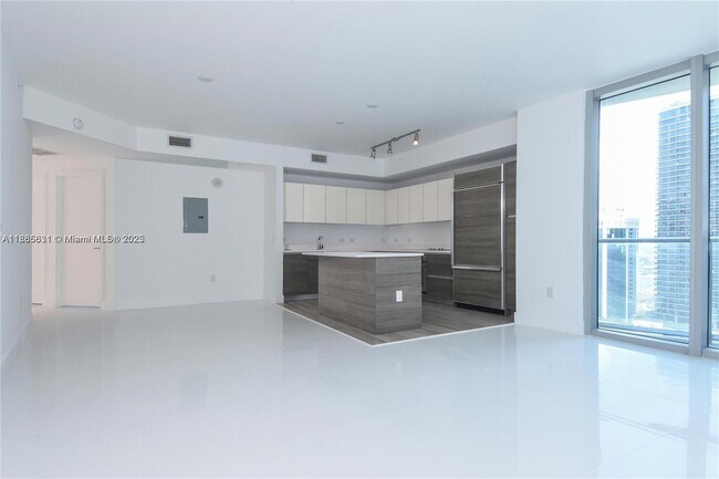 Foto del edificio - 1100 S Miami Ave