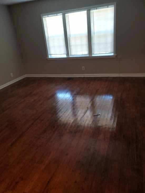 Building Photo - 2308 Boulevard Granada SW
