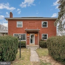 Building Photo - 3860 N 6th St