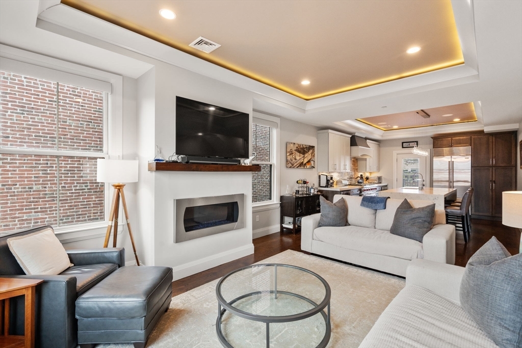 Foto principal - 756 E 4th St