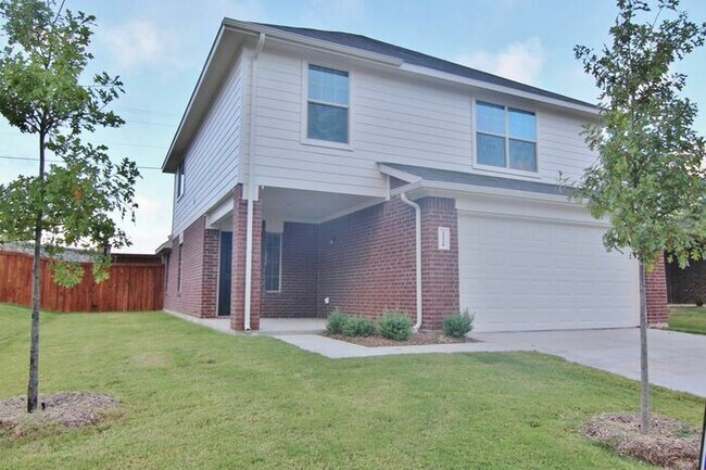 Building Photo - 1526 Emma Dr