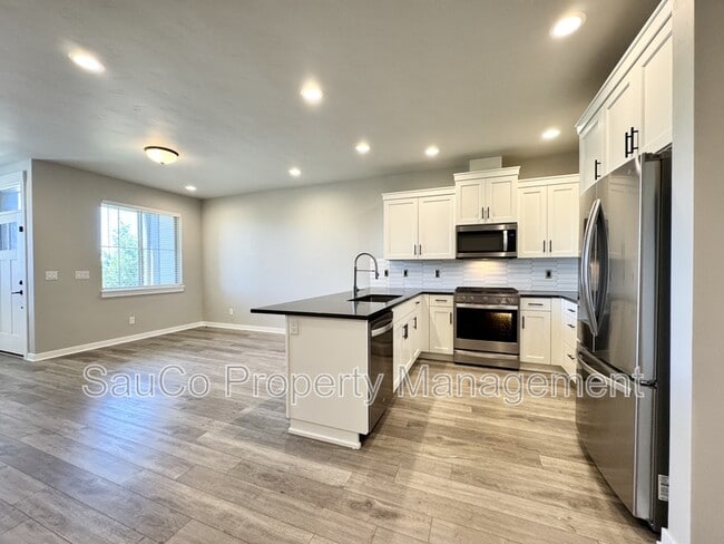 Foto del edificio - 5531 SE Logan Ln