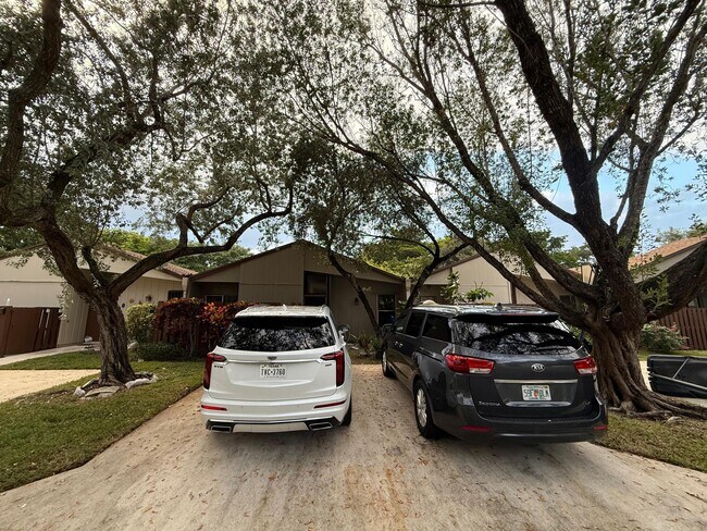 Foto del edificio - 22293 Misty Woods Way