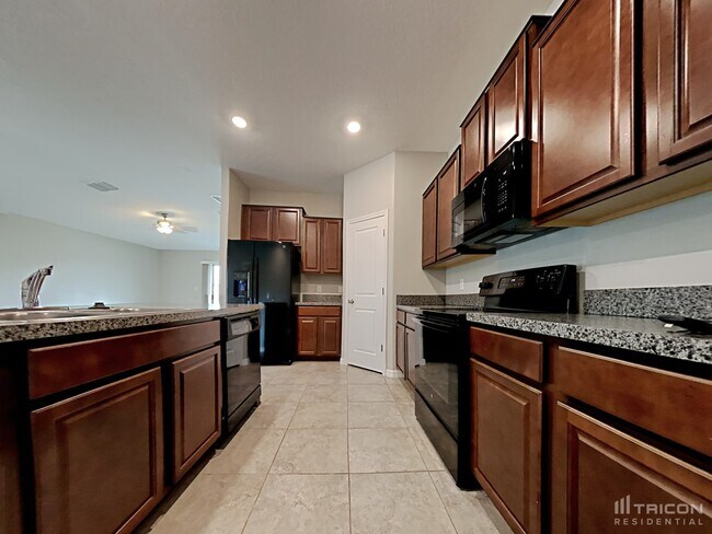 Building Photo - 14608 Scottburgh Glen Dr