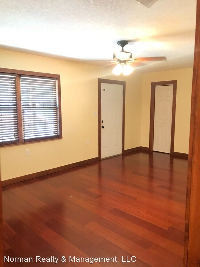 Building Photo - 3 br, 2 bath House - 269 Dee Lane