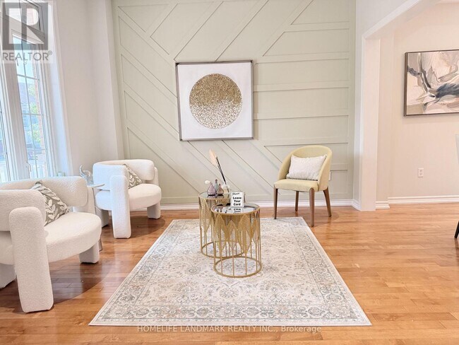 Photo du bâtiment - 18 The Queensway