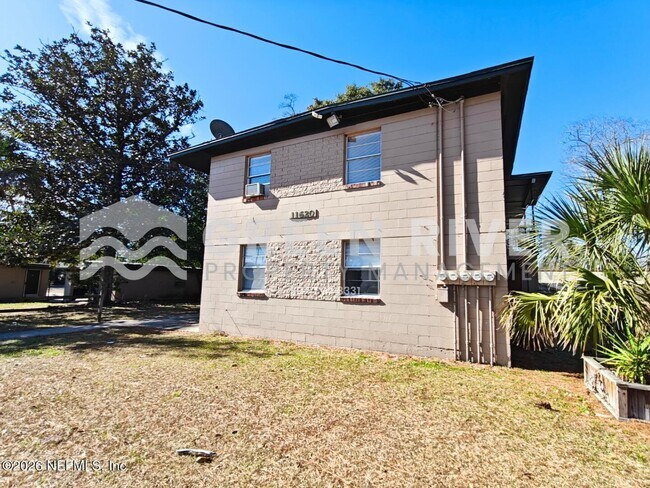 Foto del edificio - 11620 Charlie Rd