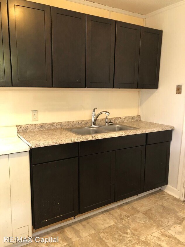 Foto del edificio - 2 br, 1 bath House - 139 HOWARD DRIVE UNIT C
