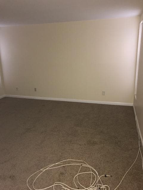 Building Photo - 124 Duvall Ln