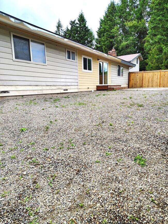 Foto del edificio - ### KENT HOUSE/DUPLEX in friendly neighborhood ###