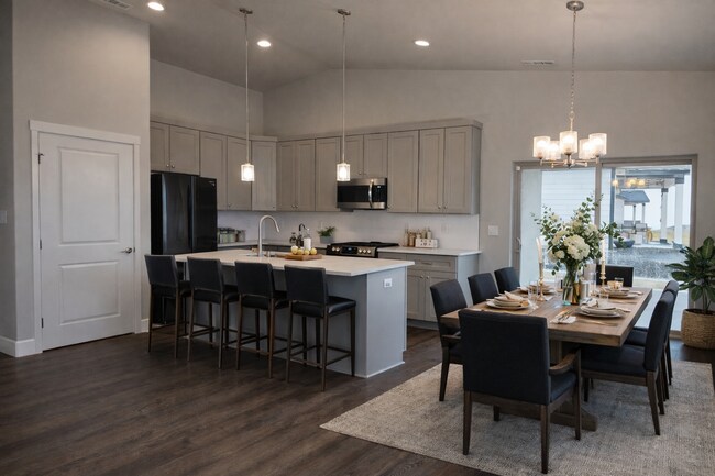 Foto del edificio - Elevate your VIEW from the comfort of your home!