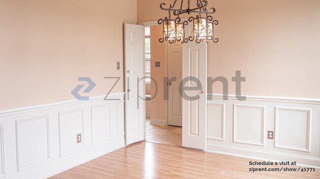 Foto del edificio - 5800 Pine Ridge Blvd