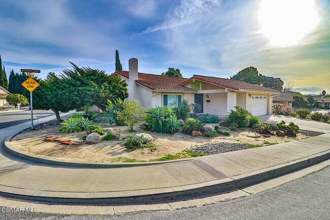 Building Photo - 1515 Burning Tree Dr
