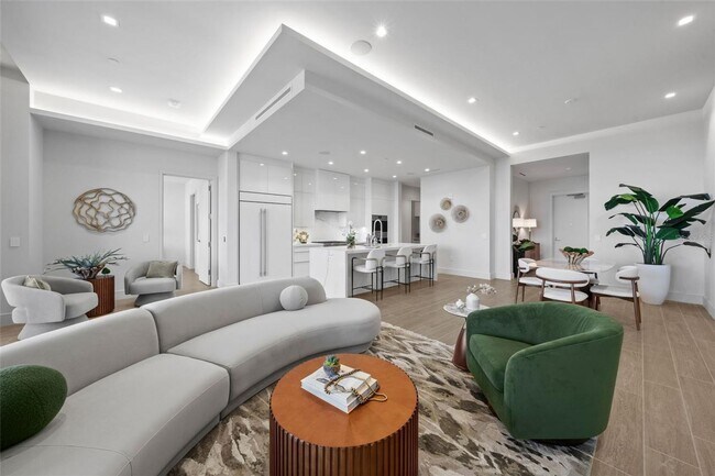 Foto del edificio - Unfurnished Luxury Rental at The St. Regis Longboat Key