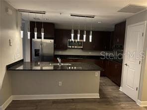 Foto del edificio - 100 S Eola Dr