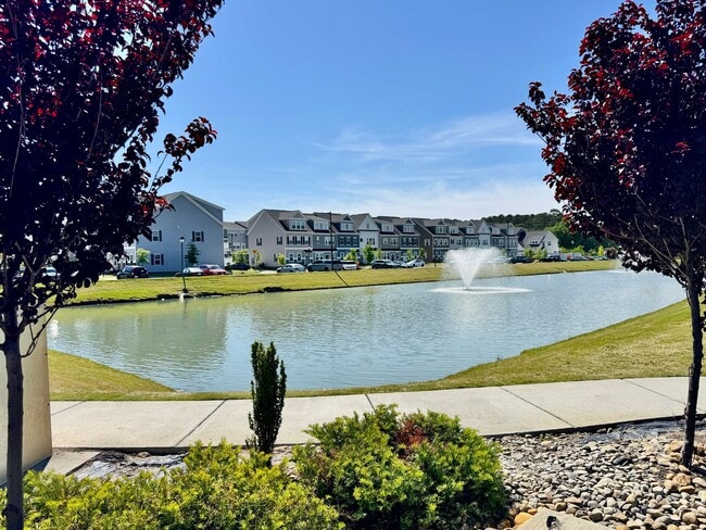 Building Photo - First Time Rental - Ready July 30th! 4 Bedrooms PLUS Loft! Great Views! Dog Park - Stocked Fishin...
