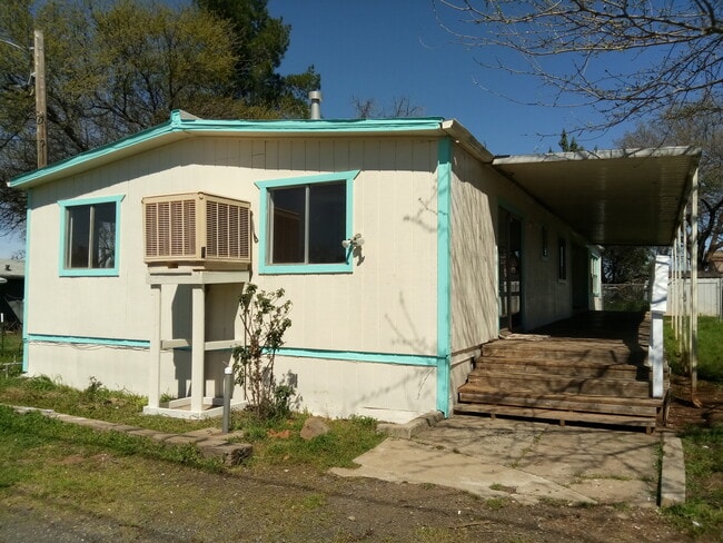 Building Photo - 1240 Bonnie lane