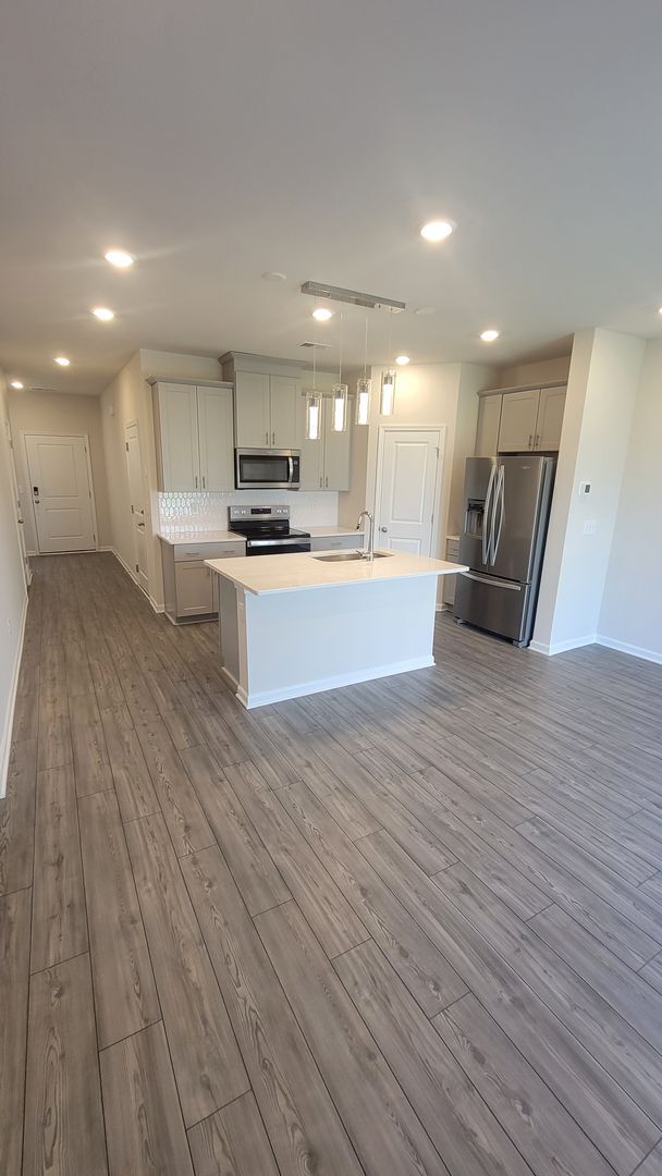 Foto del edificio - Energy-efficient townhome with 3BR/2.5BA Garage - Kannapolis