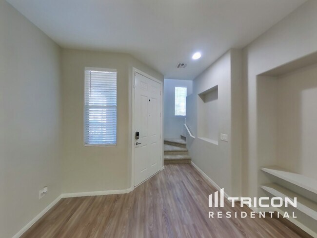 Building Photo - 7549 Brisa Del Mar Ave