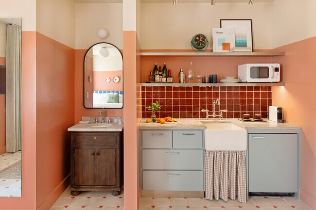 Kitchenette - 3101 Indian Creek Dr