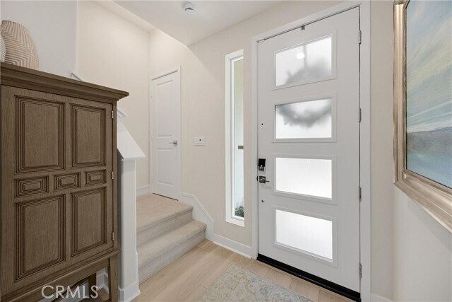 Building Photo - 26 Crown Point Dr