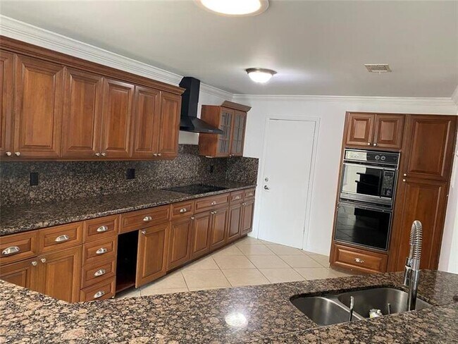 Foto del edificio - 22761 Neptune Rd