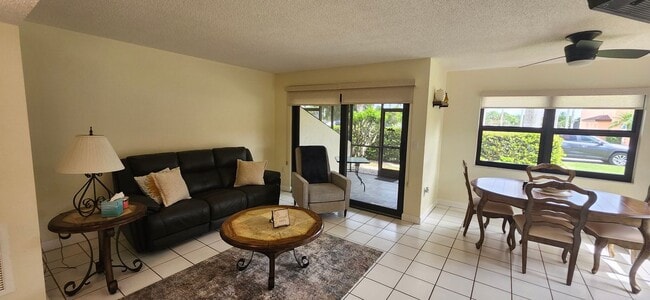 Foto del edificio - 1512 Mainsail Dr