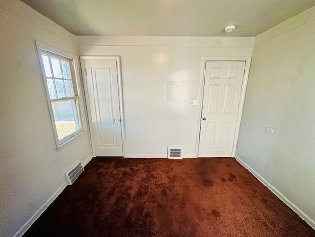 Foto del edificio - 2 Bedroom 1 Bath House For Lease Section 8...