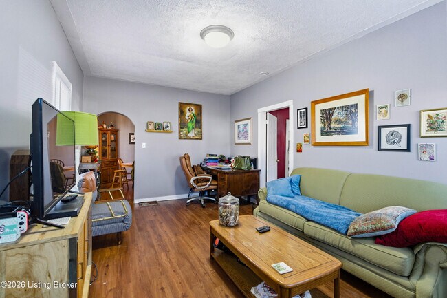 Foto del edificio - 924 Burton Ave