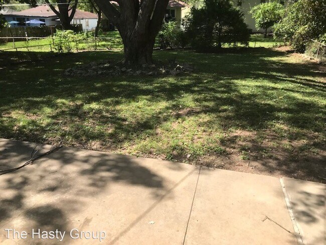 Building Photo - 3 br, 2 bath House - 11810 Fremont Ave