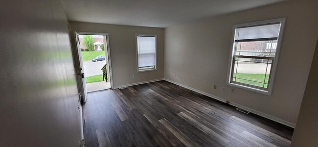 Foto del edificio - 3 Bed 2.5 Bath Townhome