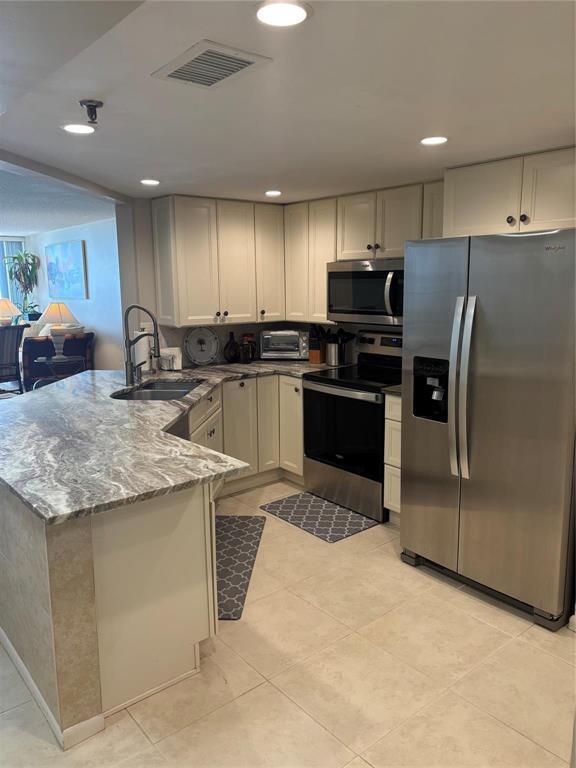 Foto del edificio - 9650 S Ocean Dr