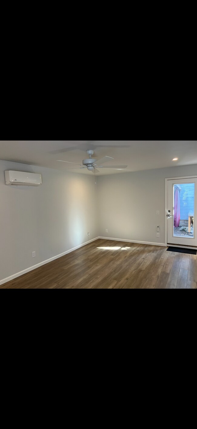 Foto del edificio - 12412 Oxnard St