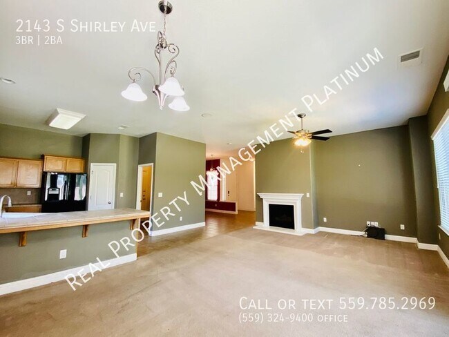 Building Photo - $2,500  3 Bedroom Home with 3 Car Garage -...