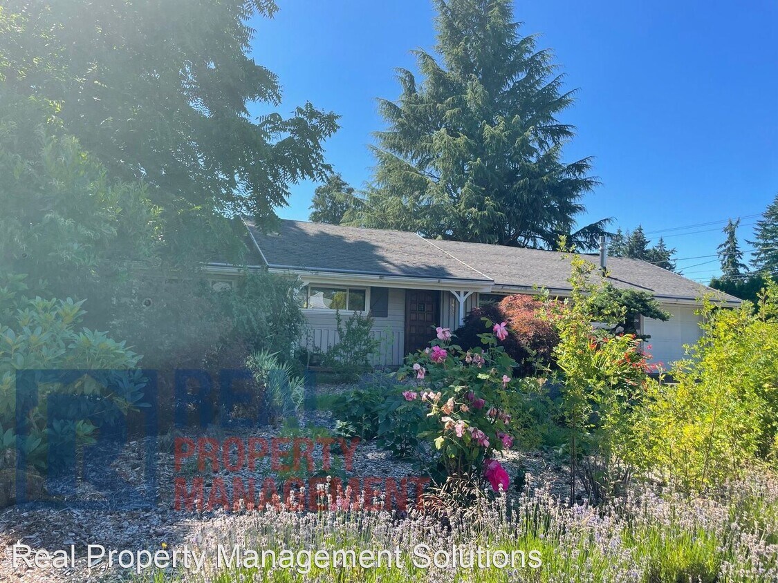Primary Photo - 3 br, 1 bath House - 1925 NE 130th Ave