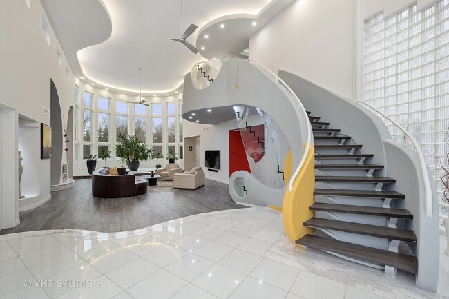 Building Photo - 21660 N Rainbow Rd